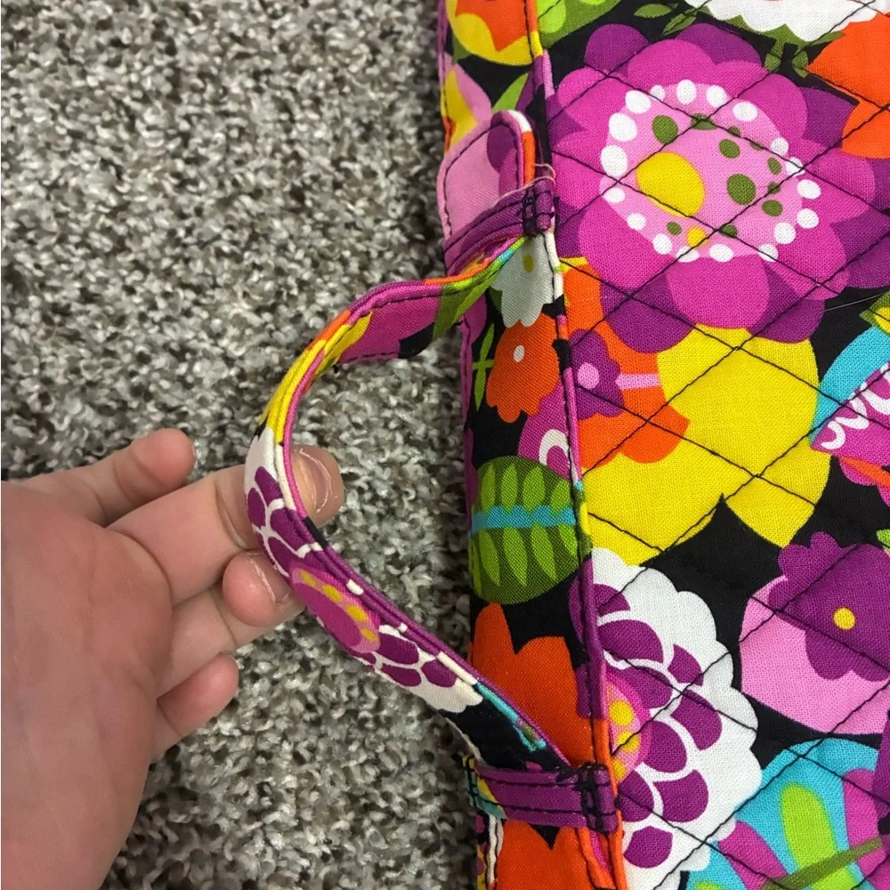 ❤️ 2/$10 - Vera Bradley VA VA BLOOM Baby Changing Travel Pad
